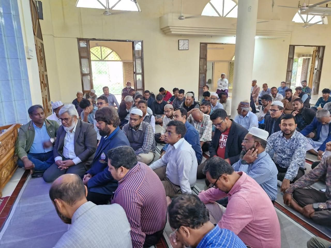 শাবিপ্রবিতে সাদা দলের উদ্যোগে বেগম খালেদা জিয়ার রোগমুক্তি কামনায় দোয়া মাহফিল