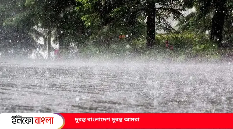 আরও ২৪ ঘণ্টা ভারী বৃষ্টির পূর্বাভাস